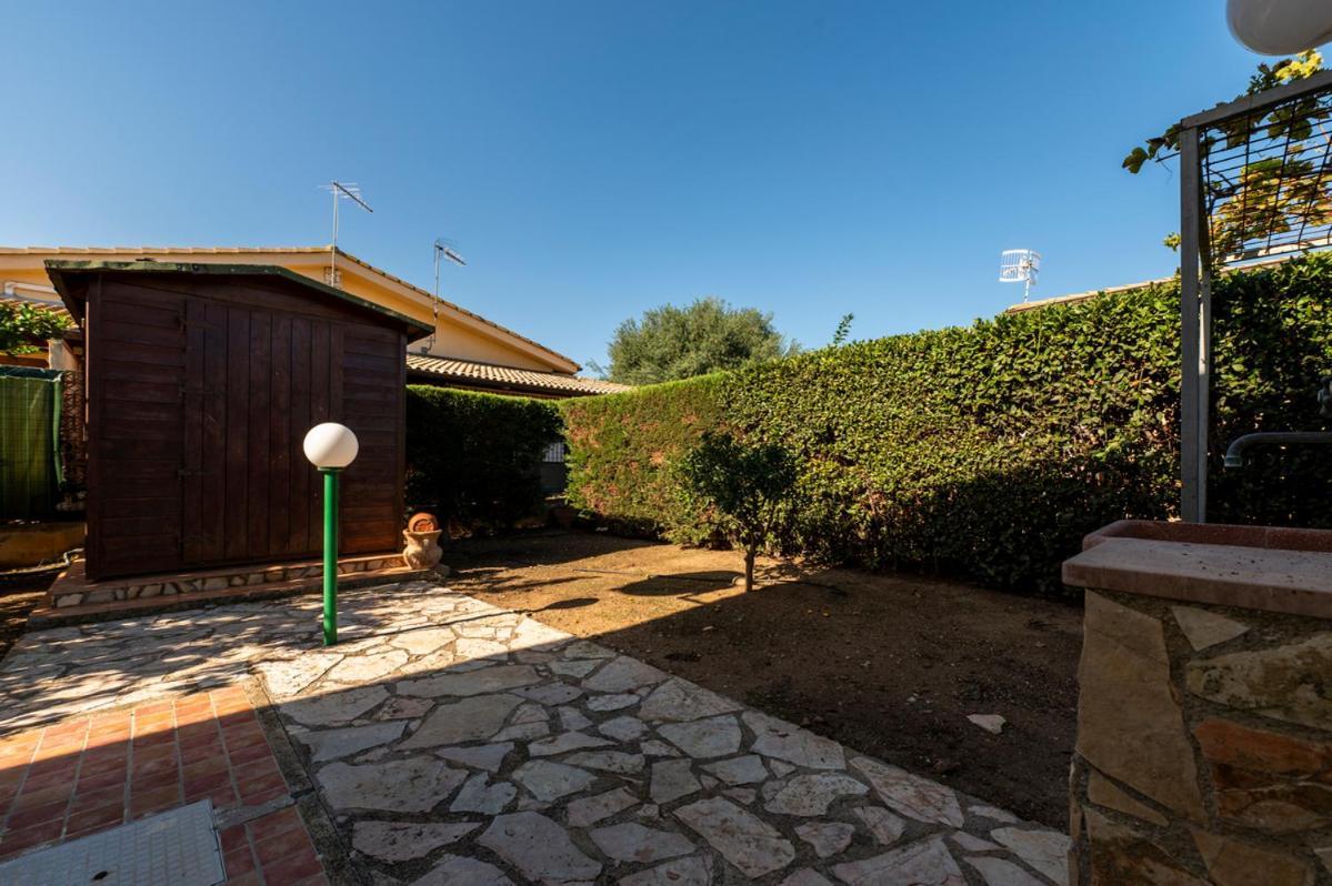 Villa Plumeria Campofelice Di Roccella Extérieur photo