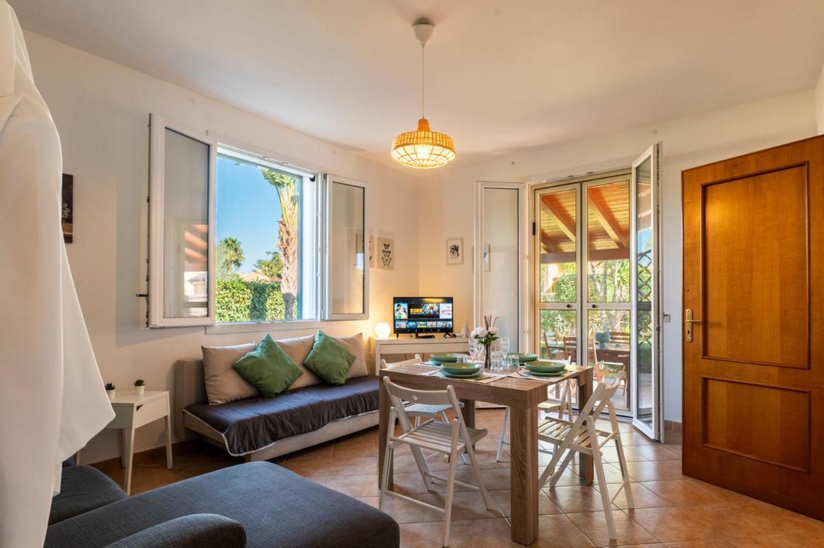 Villa Plumeria Campofelice Di Roccella Extérieur photo