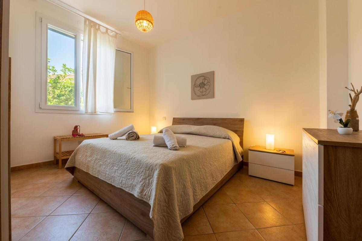 Villa Plumeria Campofelice Di Roccella Extérieur photo